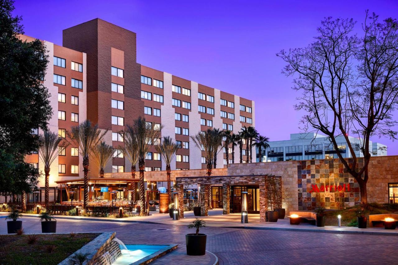 Los Angeles Marriott Burbank Airport Buitenkant foto