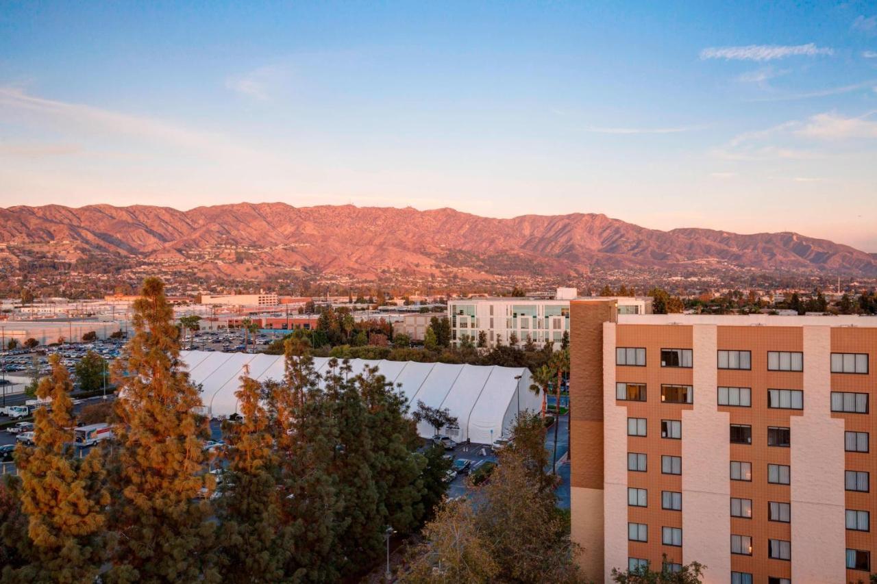 Los Angeles Marriott Burbank Airport Buitenkant foto