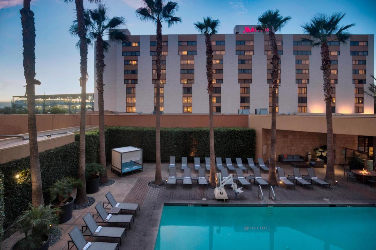 Los Angeles Marriott Burbank Airport Buitenkant foto