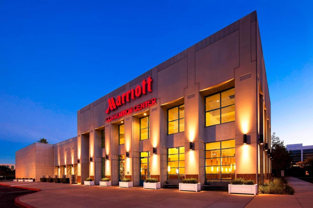 Los Angeles Marriott Burbank Airport Buitenkant foto